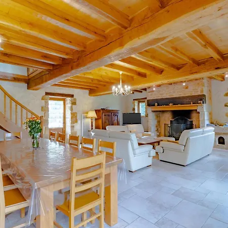 Maison Les Tilleuls 度假居